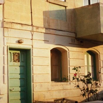 SMOKE BELLOW Open For Business